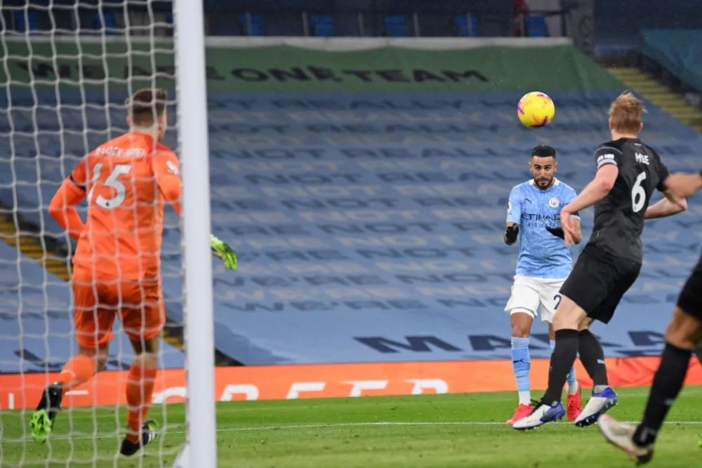 记者：朗斯将签下莱比锡中场海达拉，转会费200万欧+浮动（报道：朗斯将以200万欧元加浮动条款签下莱比锡中场海达拉）