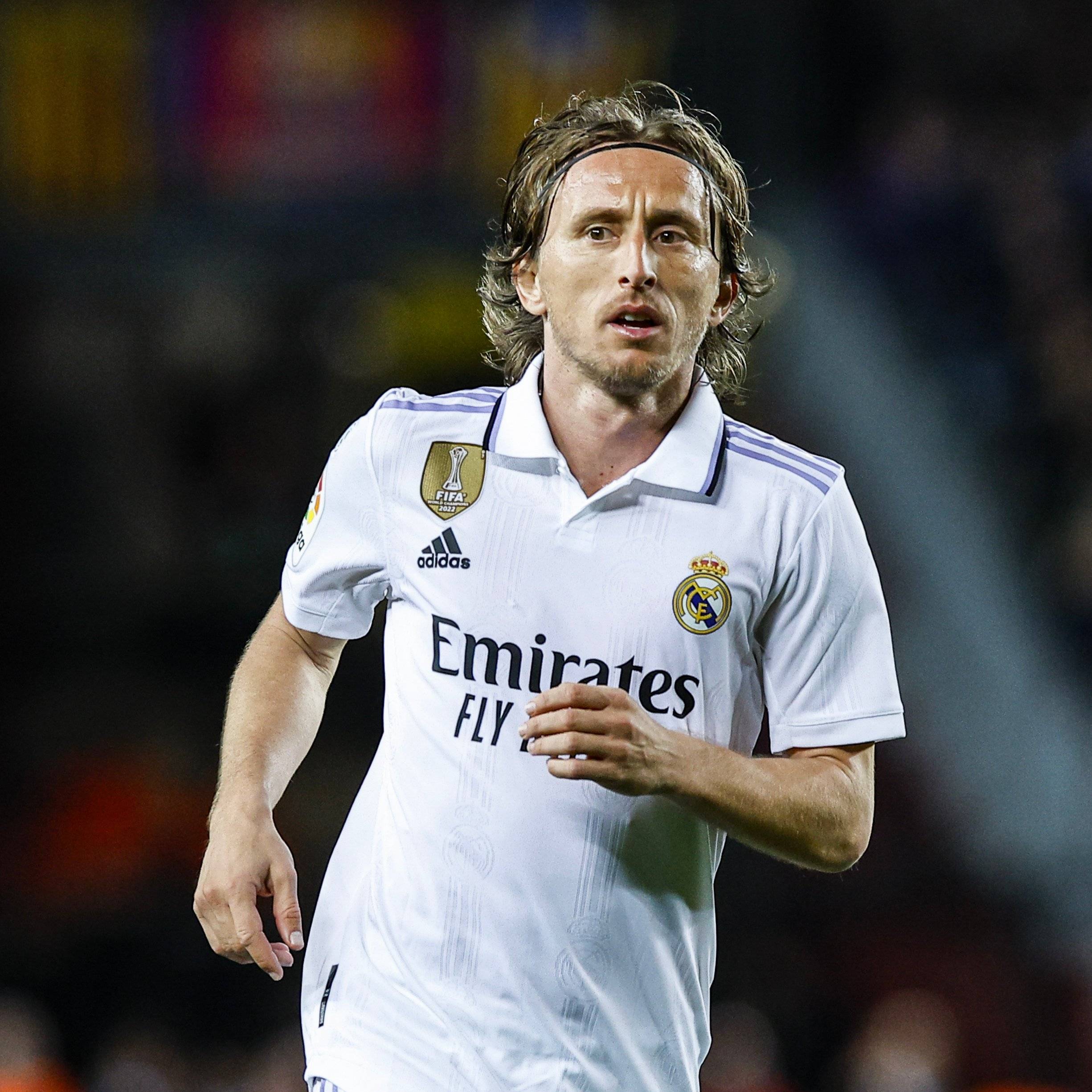 美加墨世界杯分组，梅罗存相逢可能，特朗普获国际足联和平奖（美加墨世界杯分组揭晓：梅罗或再度相逢，特朗普获国际足联和平奖）