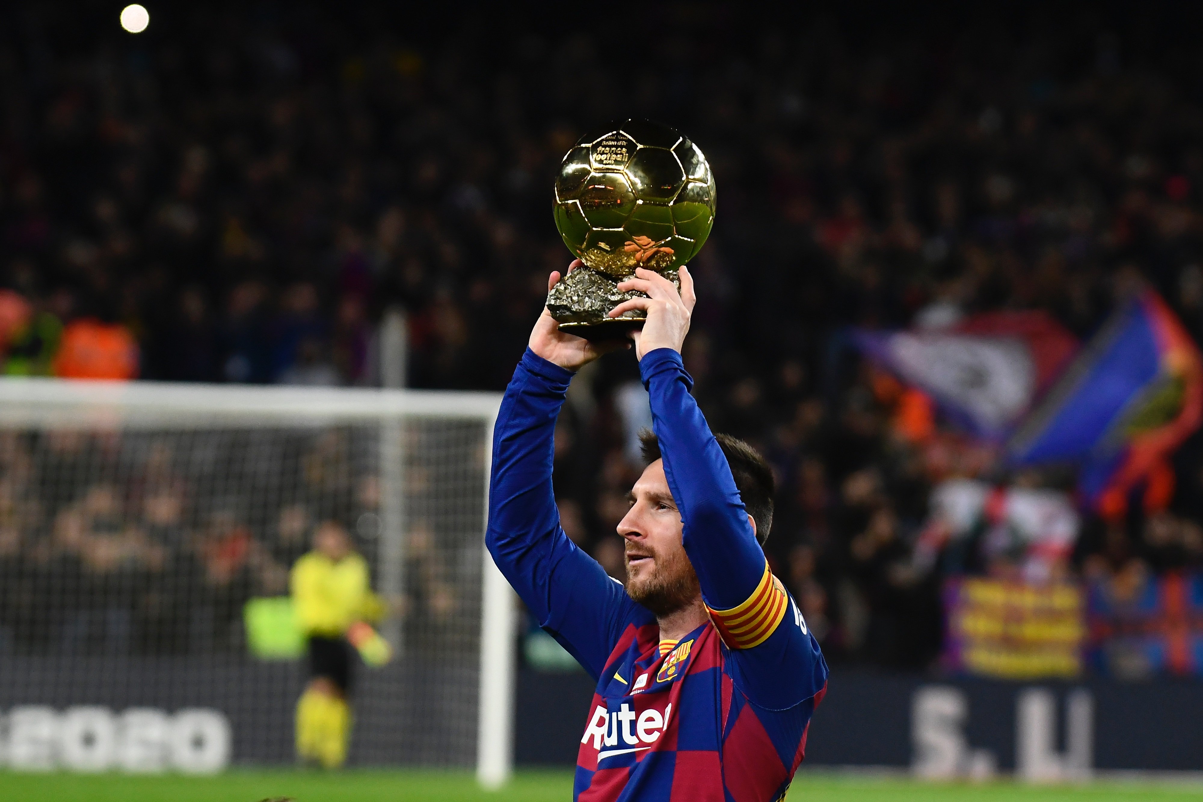 特尔施特根回归：巴萨的门将之争与未来展望（特尔施特根复出：巴萨门将之争与前景解析）