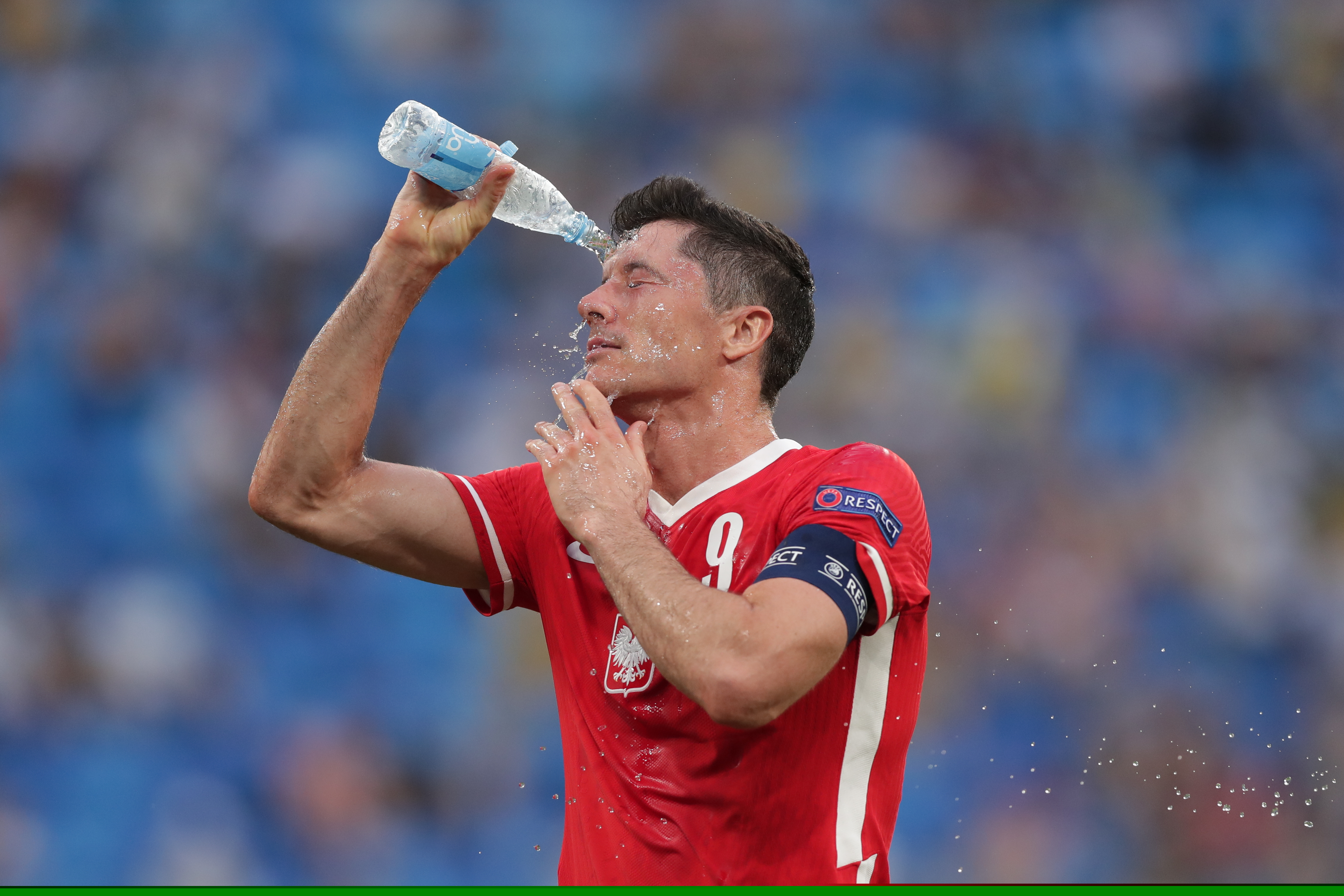 于根伟：因个人能力不足导致丢球；对陈哲宣进行了严厉批评（于根伟称失球因个人能力欠缺，已对陈哲宣予以严厉批评）