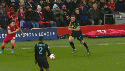 2亿姆巴佩回来了！贝林跌，居莱尔暴涨，德转把这届皇马玩明牌了（2亿先生姆巴佩归来！贝林身价回落、居莱尔飙升，德转这回把皇马底牌全亮了）