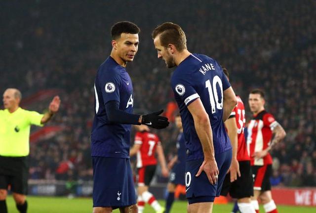 80岁后还能潇洒挥杆，才是高尔夫球友的终极浪漫（八十岁仍能自在挥杆，才是高球人的终极浪漫）