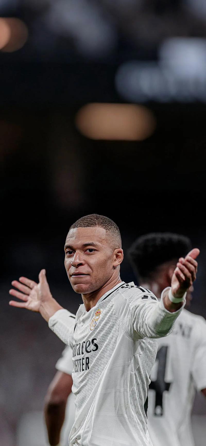 官方：英格兰名哨奥利弗将执法欧冠皇马客战奥林匹亚科斯（官方确认：英格兰名裁奥利弗将主哨皇马欧冠客场战奥林匹亚科斯）